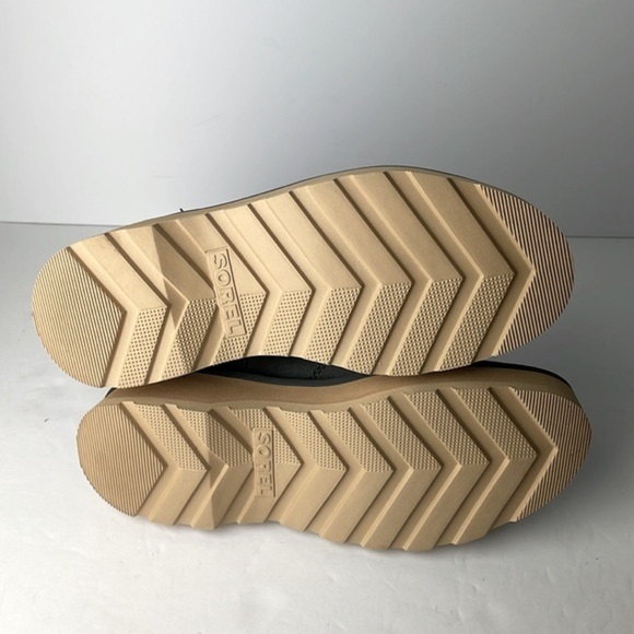 NEW Sorel Hi Line Chelsea Ankle Boots - Picture 8 of 8